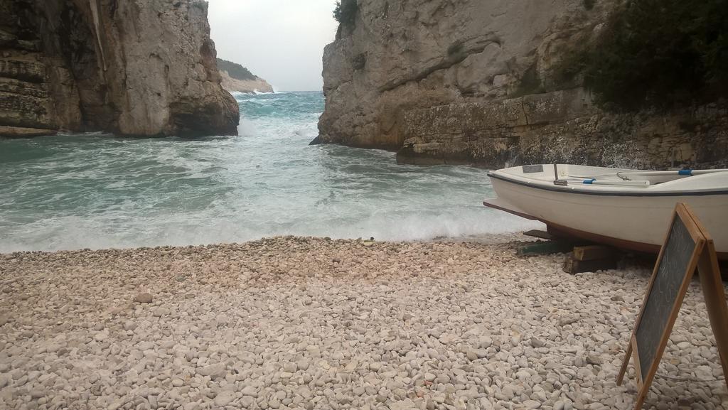 Holiday Home Stiniva Vis Exterior foto